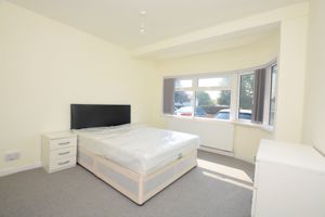 Room 1- click for photo gallery